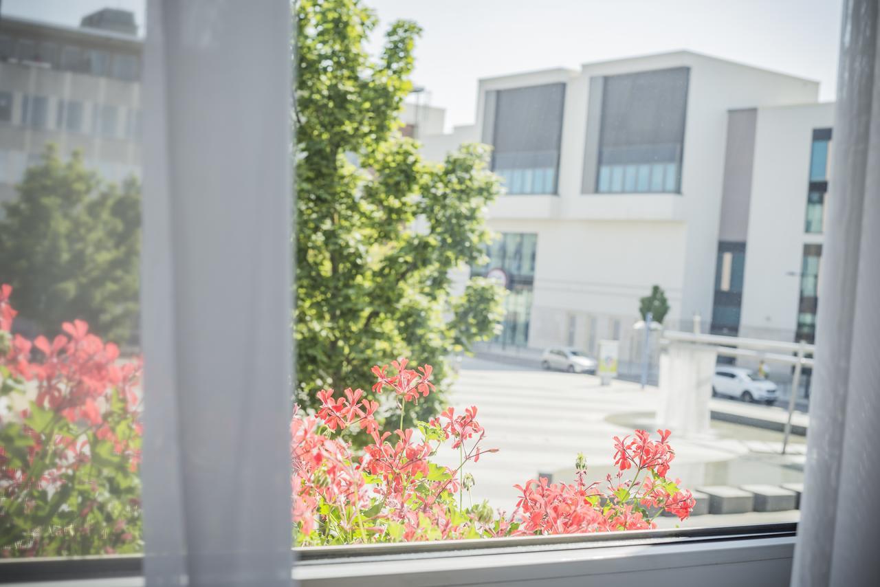 City-Hotel Garni Neu-Ulm Exterior photo